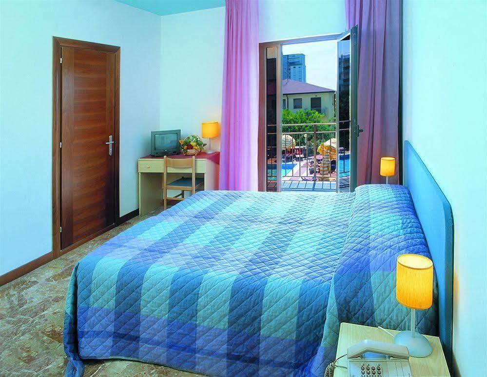 Hotel Sofia Lido di Jesolo Ngoại thất bức ảnh
